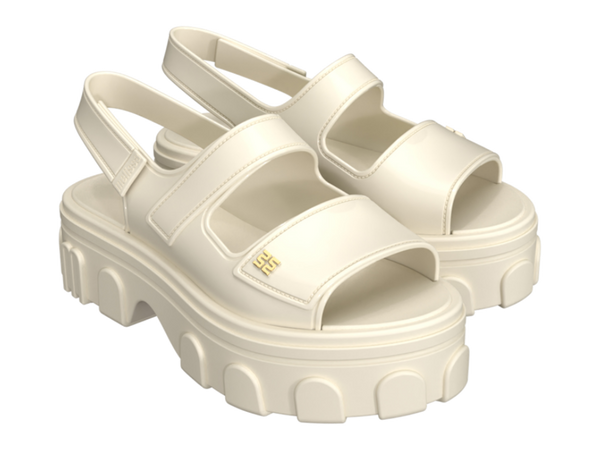 MELISSA ELLA MOVE AD