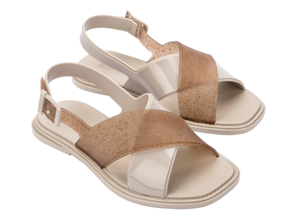 MELISSA CLEO SANDAL AD