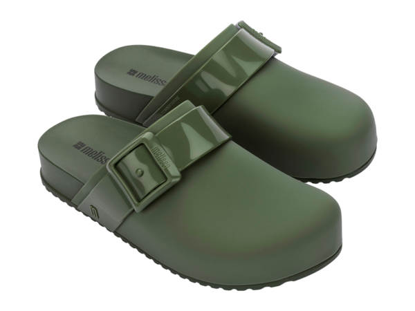 MELISSA COZY CLOG AD