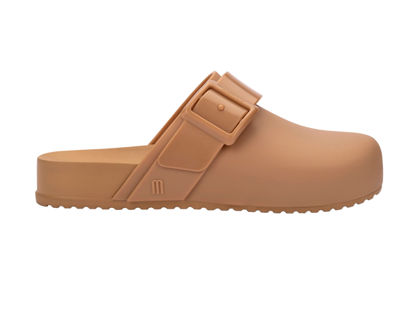 MELISSA COZY CLOG AD