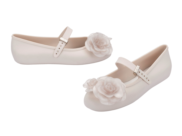 MELISSA SOFT BALLERINA PETALS AD
