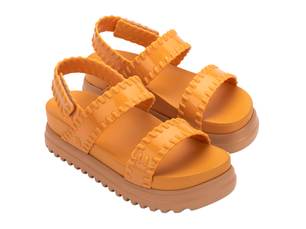 MELISSA DUNE PLATFORM AD